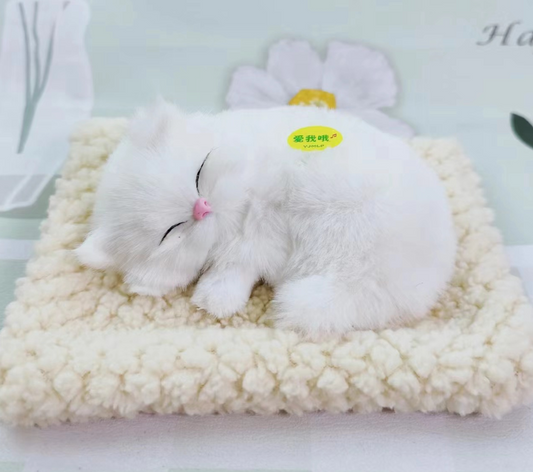 Beige Sleeping Cat Figurine with White Fur and Sound 🐾😴